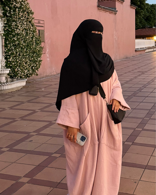 The Humeyra Abaya
