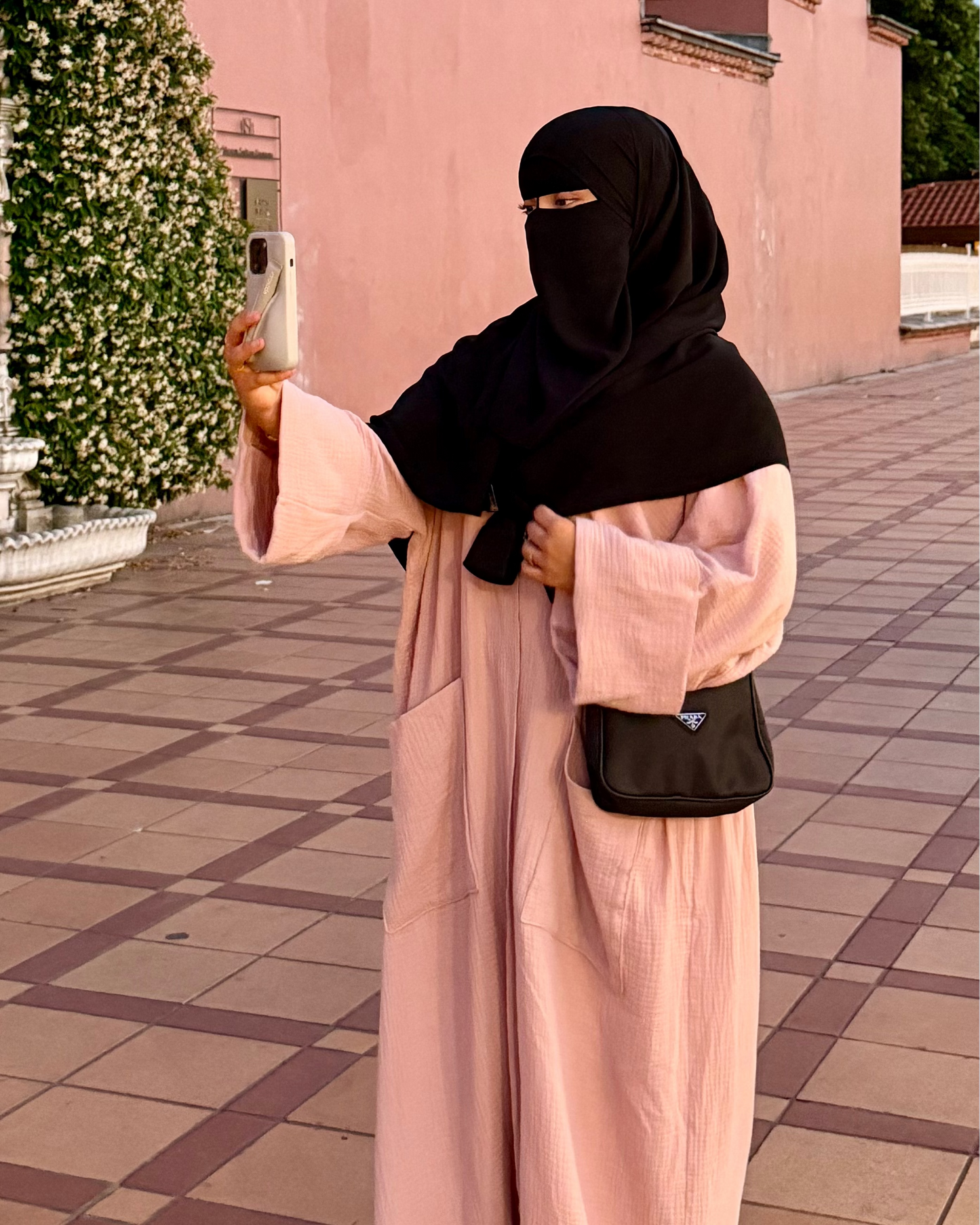 The Humeyra Abaya