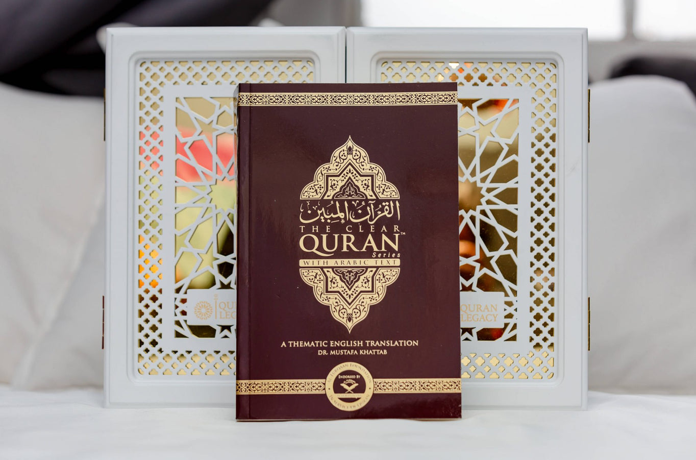 THE CLEAR QURAN – ENGLISH / ARABIC